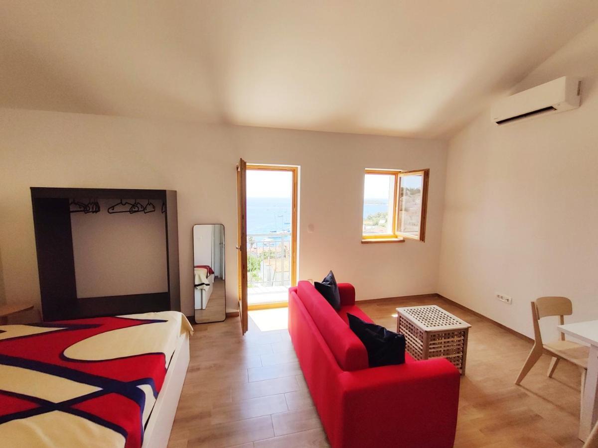 Brand New Apt W Balcony & Perfect Seaview At Center Đảo Hvar Ngoại thất bức ảnh