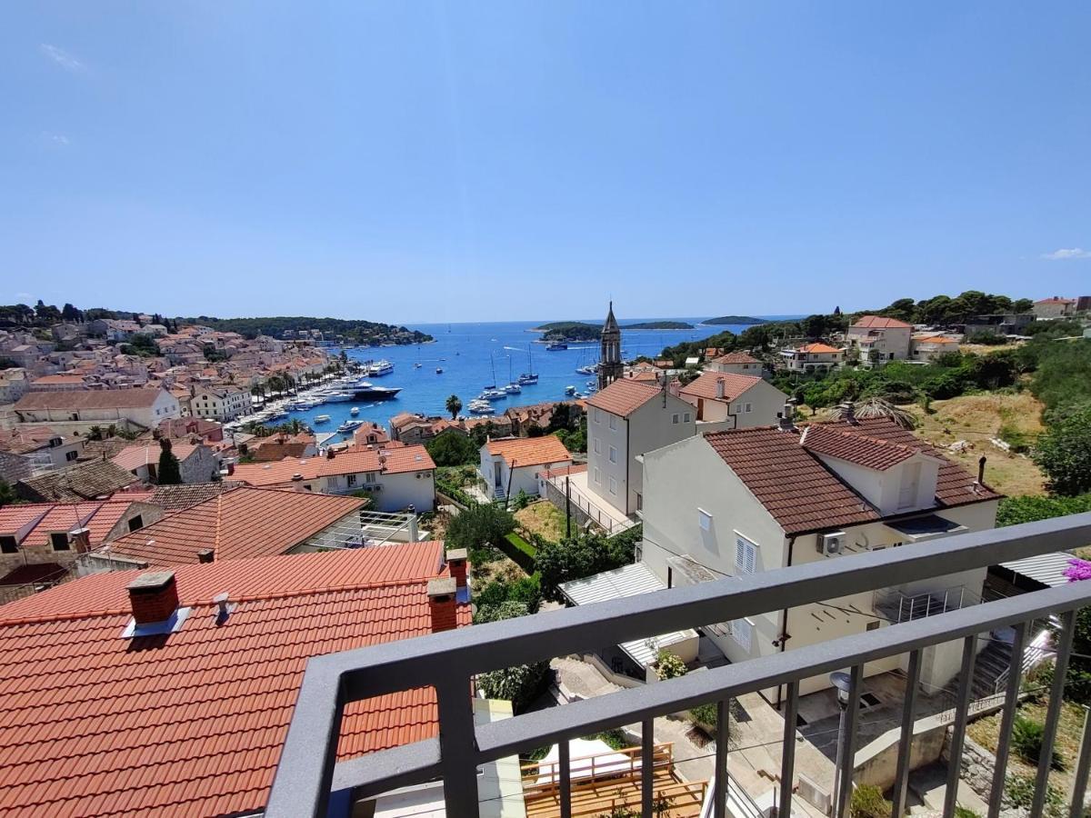 Brand New Apt W Balcony & Perfect Seaview At Center Đảo Hvar Ngoại thất bức ảnh