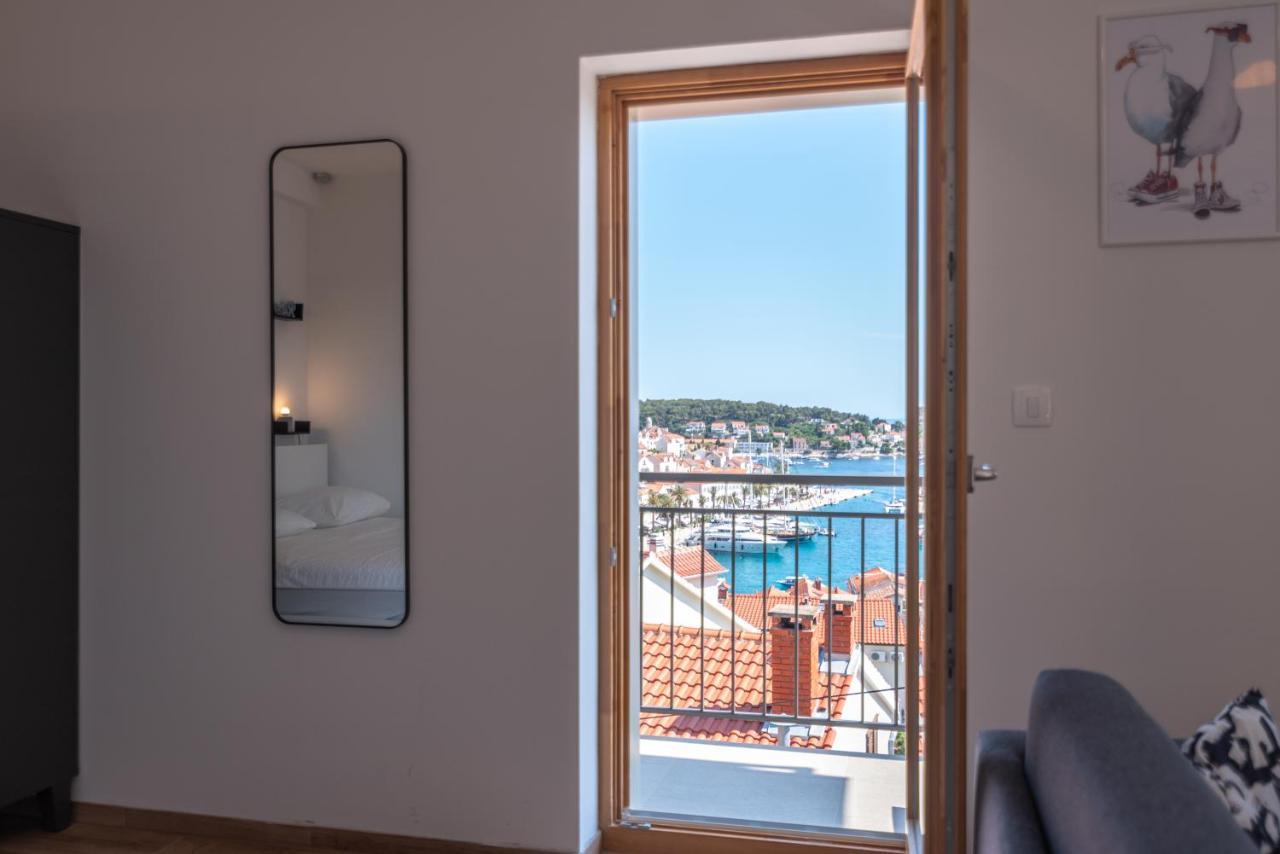 Brand New Apt W Balcony & Perfect Seaview At Center Đảo Hvar Ngoại thất bức ảnh