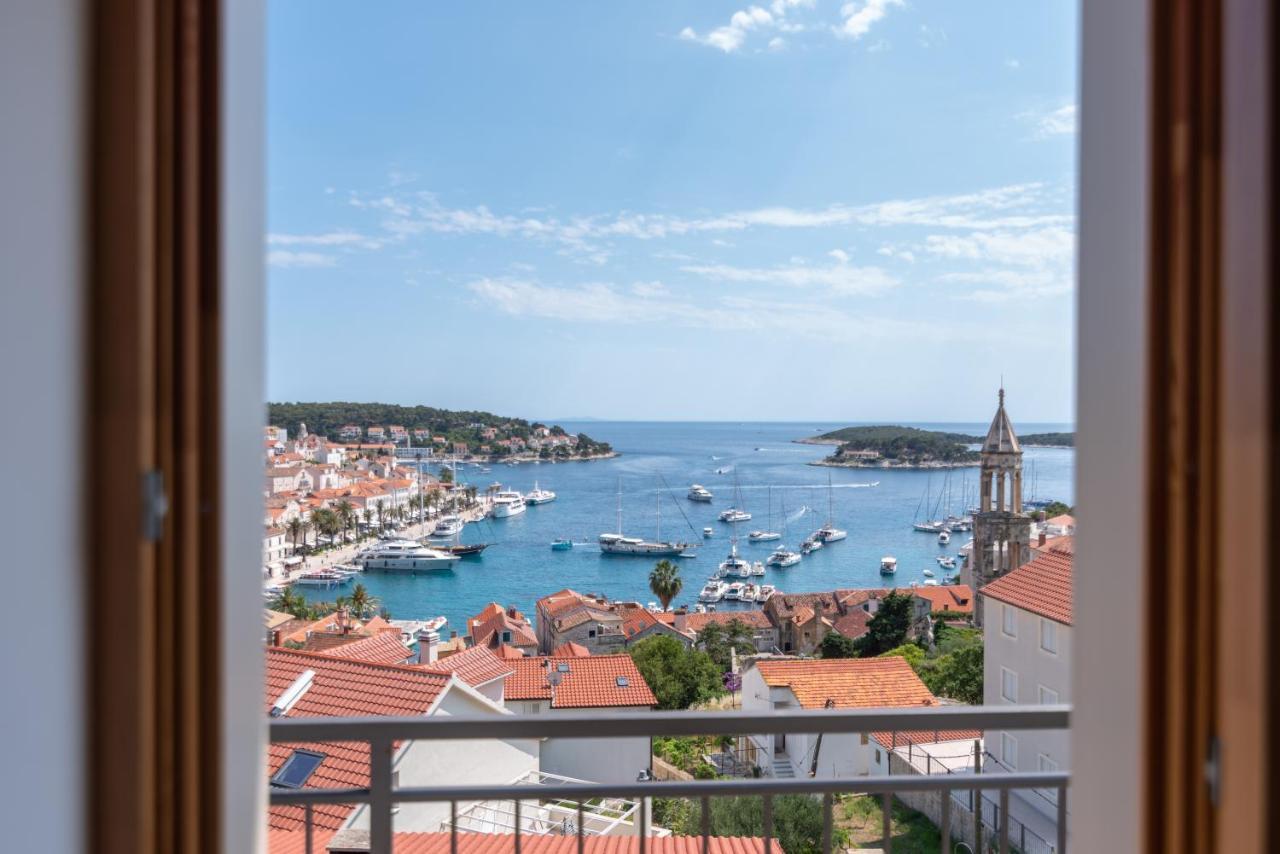 Brand New Apt W Balcony & Perfect Seaview At Center Đảo Hvar Ngoại thất bức ảnh