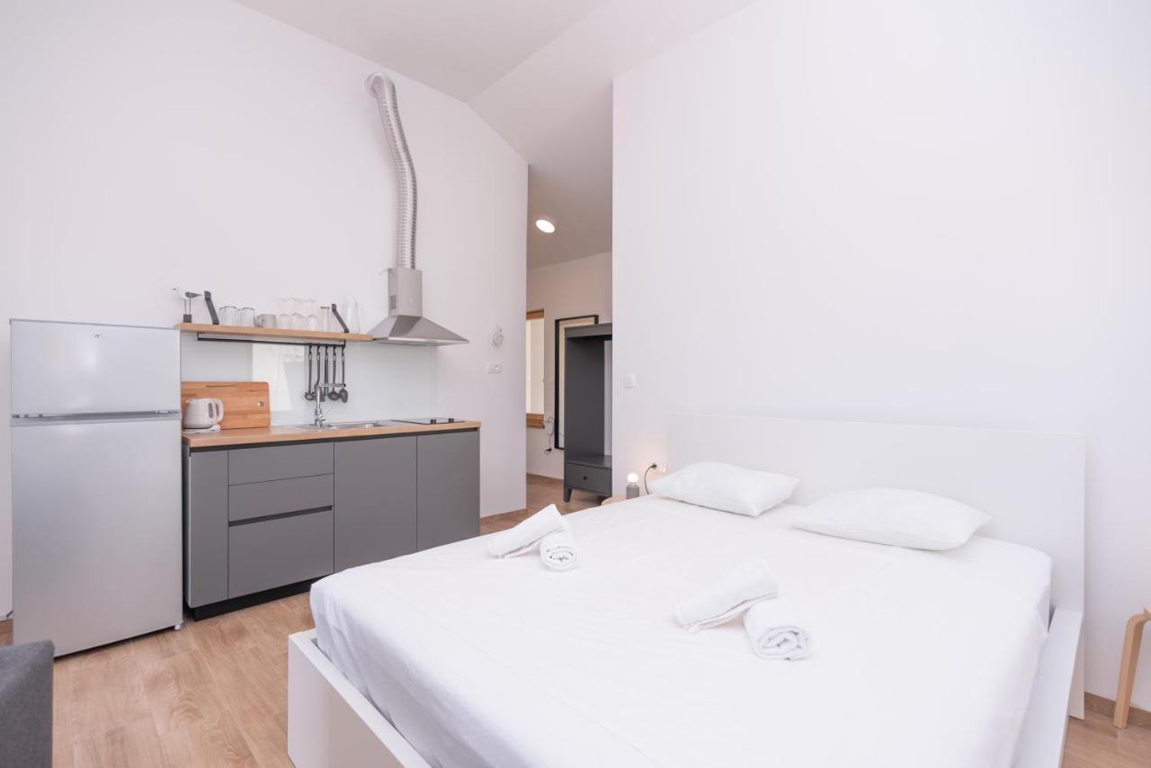 Brand New Apt W Balcony & Perfect Seaview At Center Đảo Hvar Ngoại thất bức ảnh