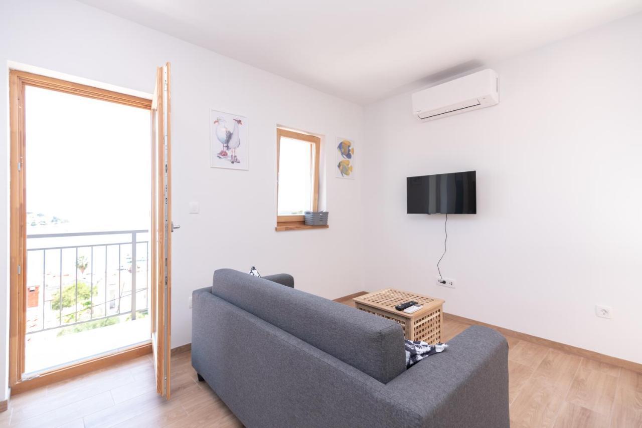Brand New Apt W Balcony & Perfect Seaview At Center Đảo Hvar Ngoại thất bức ảnh