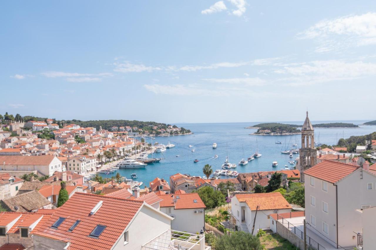 Brand New Apt W Balcony & Perfect Seaview At Center Đảo Hvar Ngoại thất bức ảnh